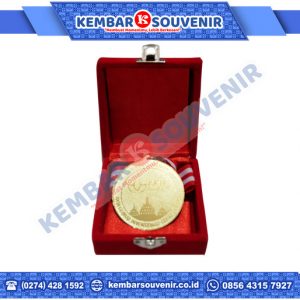 Bikin Medali Bandung