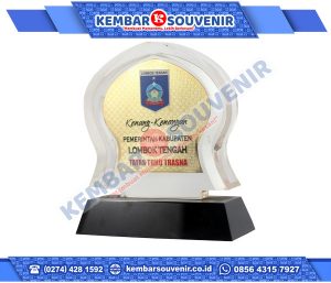 Piala Dari Akrilik DPRD Kota Sungai Penuh