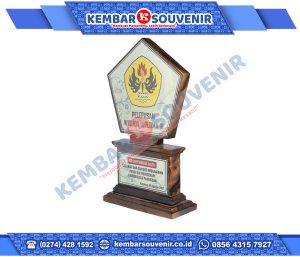 Piala Plakat PT Survai Udara Penas (Persero)