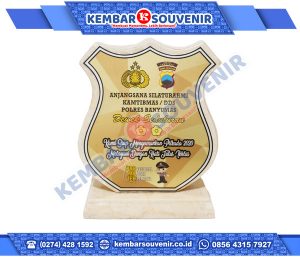 Souvenir Wayang Perak PT Telkom indonesia (Persero) Tbk