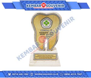 Contoh Plakat Piala Kota Kupang
