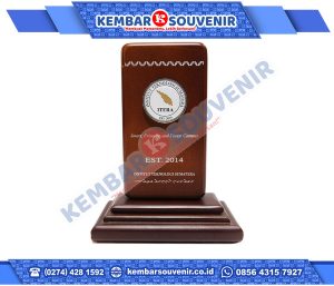 Trophy Akrilik DPRD Kabupaten Natuna